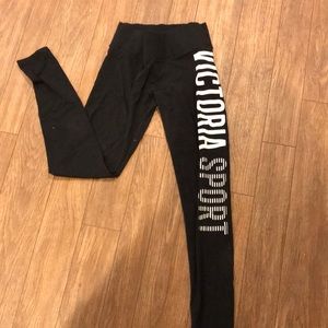 Victoria’s Secret sport leggings